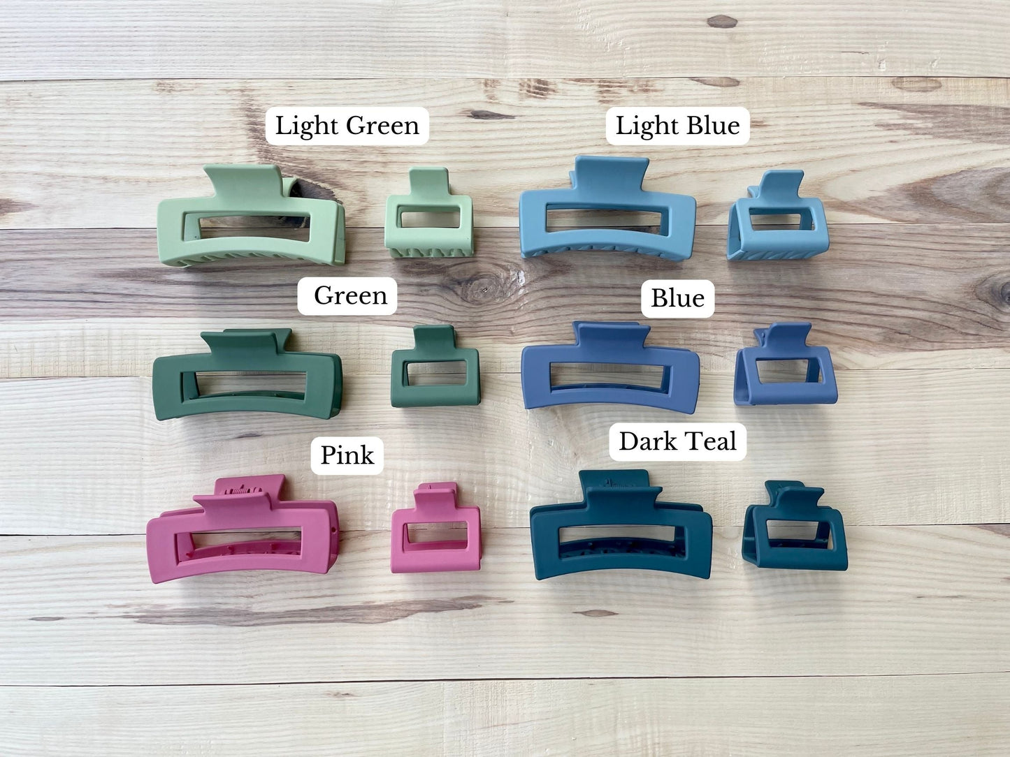 Stacked Laurels Patterned Hair Claw Clip