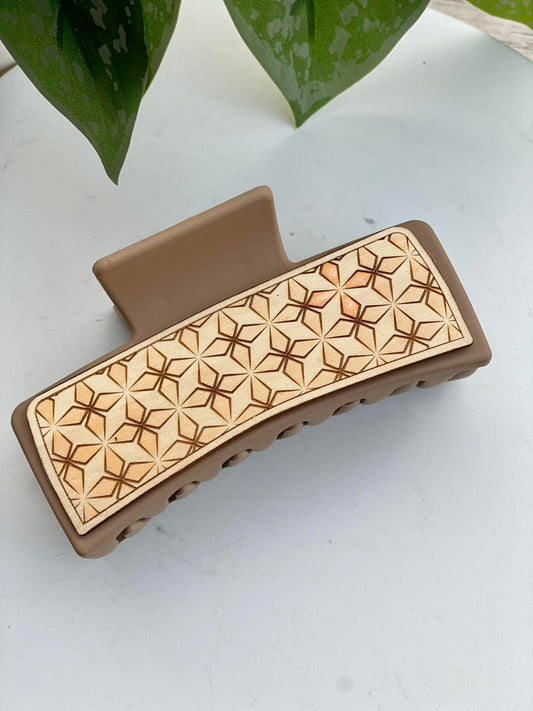 Diamond Patterned Hair Claw Clip