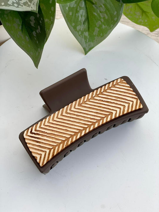Modern Criss Cross Patterned Hair Claw Clip